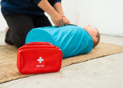 emergency first aid at work